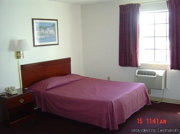 Savannah Garden Inn Oda fotoğraf